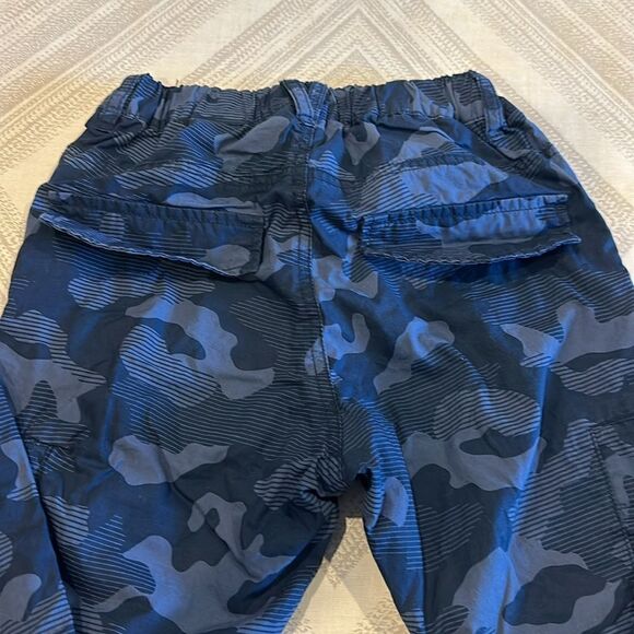 Bit’z Kids Boys Blue Camouflage Cargo Pants - Size 6/7 - Picture 6 of 8